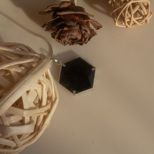 Pendants blackobsidian product